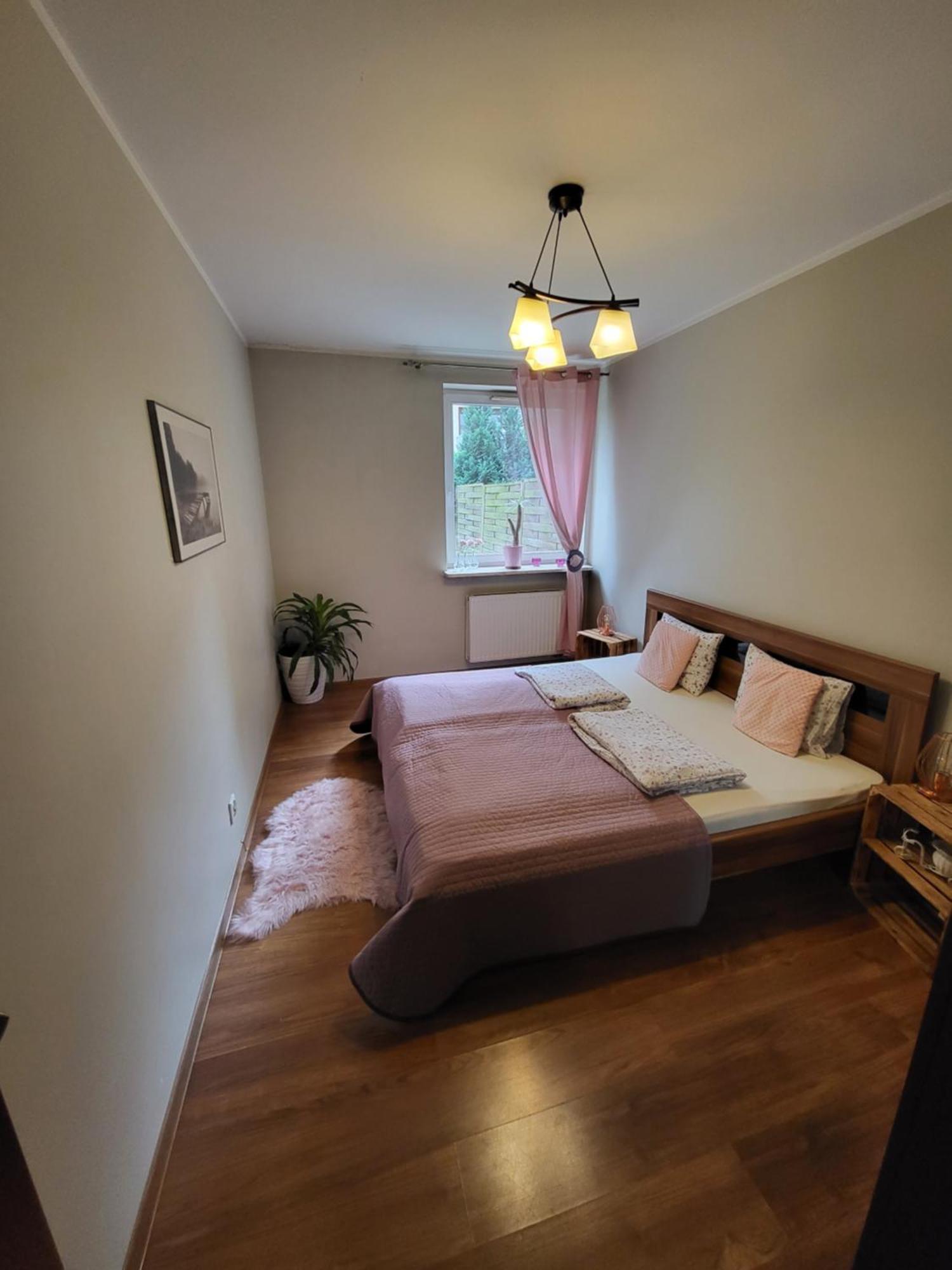 Quiet Koscielna Apartment